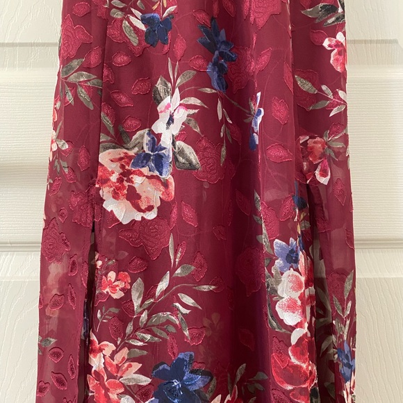 Garage Maxi dress in Dark Red - Picture 4 of 11